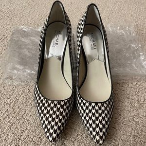 Michael Kors Pumps